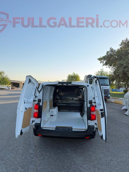 Fiat Scudo Tertemiz Hatasız Boyasız. Acil Satılık.